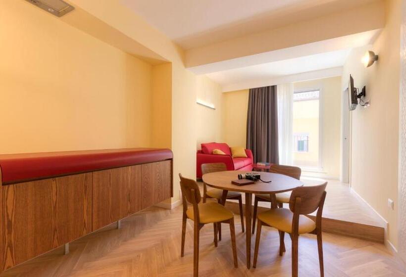 آپارتمان لوکس 1 خوابه, Metropolitan Suites