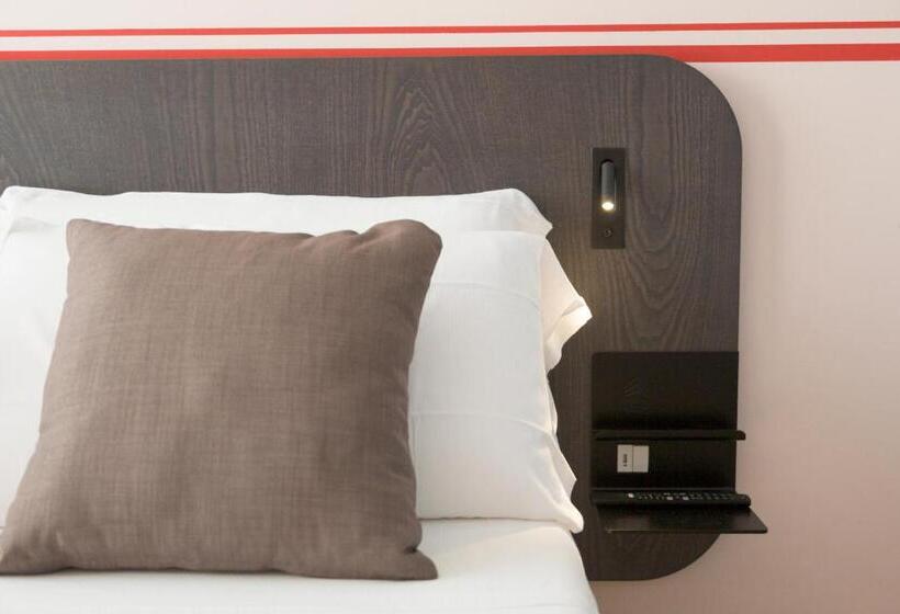 آپارتمان لوکس 1 خوابه, Metropolitan Suites