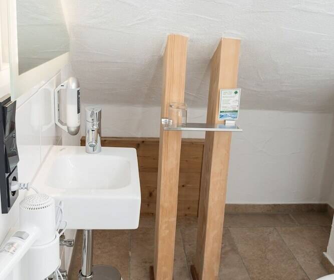 스탠다드 싱글 룸, Die Bruckmühle