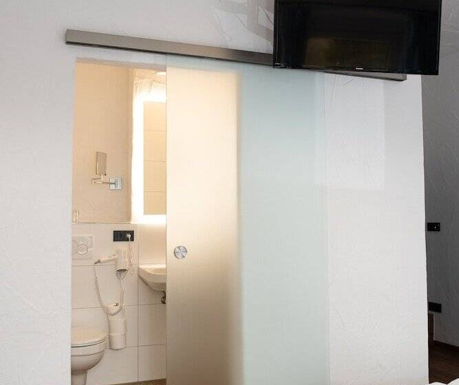 스탠다드 트리플 룸, Die Bruckmühle