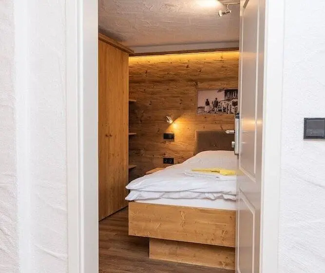Camera Familiare, Die Bruckmühle