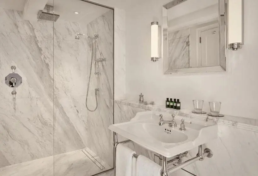 キングサイズベッドのクラシックルーム, The Langley, A Luxury Collection Hotel, Buckinghamshire