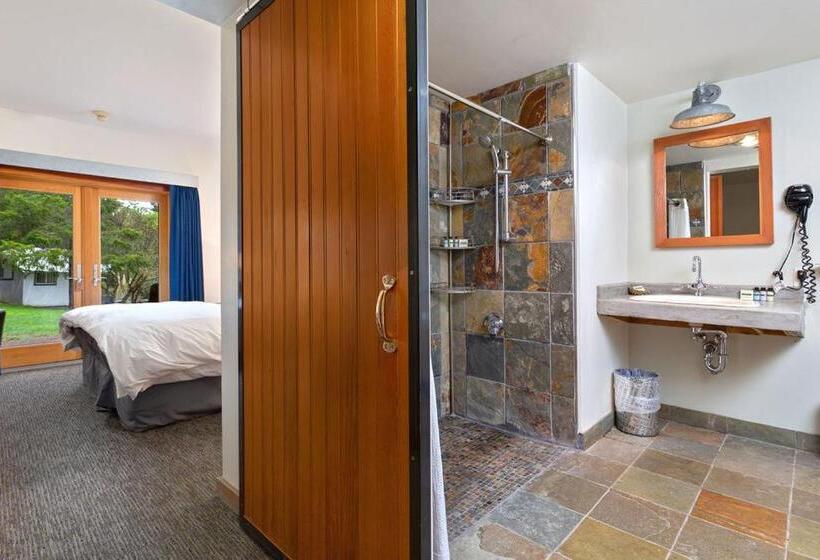 غرفة قياسية سرير كينج, Costanoa Lodge And Camp