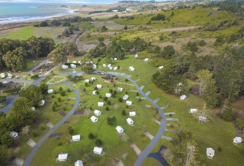 كوخ قياسي, Costanoa Lodge And Camp