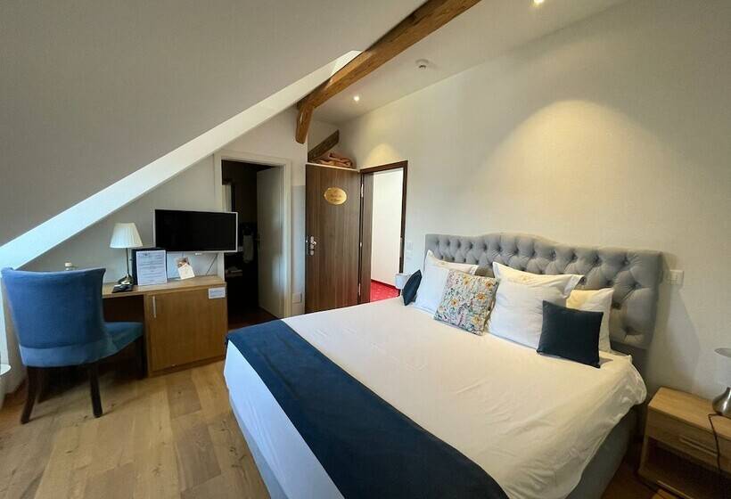 חדר סטנדרט, La Belle Croix