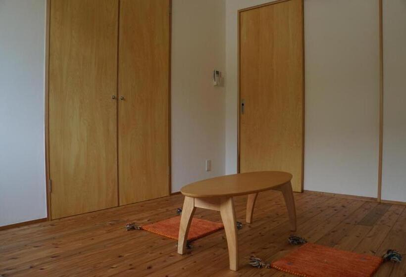 Номер Economy, Yakunoyado Taguchi