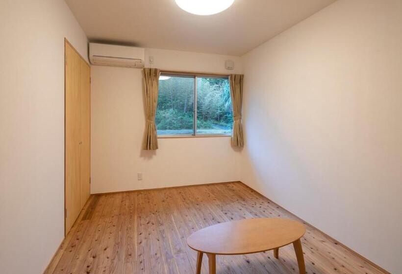 Номер Economy, Yakunoyado Taguchi