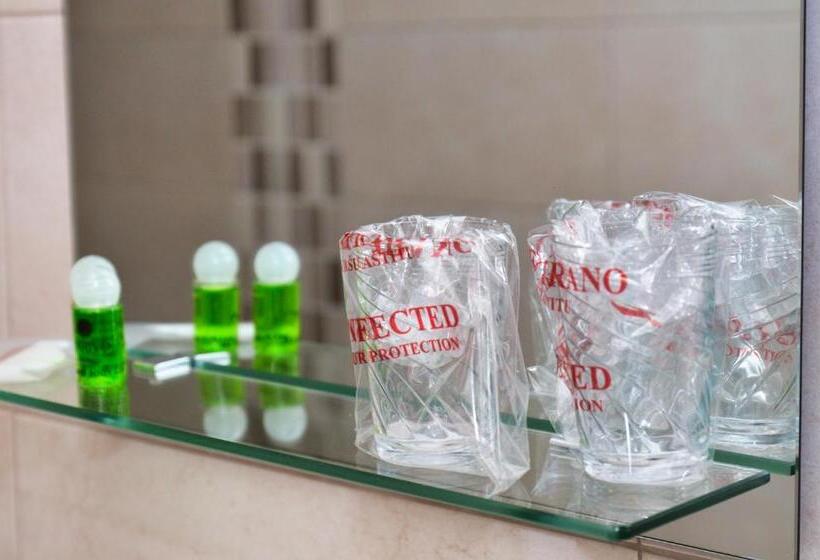 اتاق استاندارد با چشم‌انداز دریاچه, Guesthouse Marivo