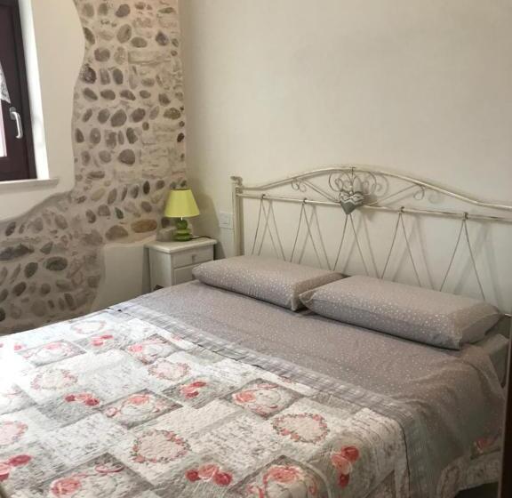 غرفة قياسية, La Cantinetta