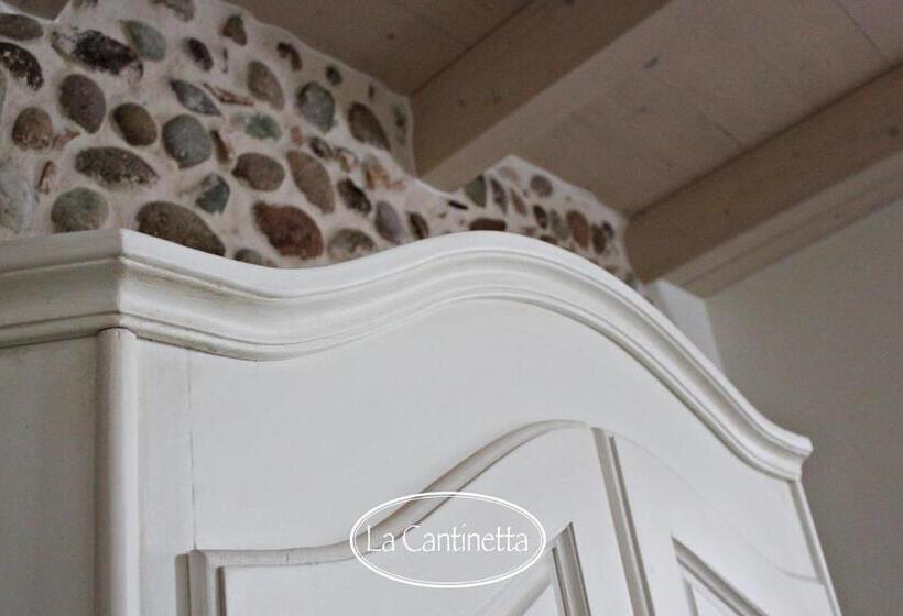 غرفة قياسية مع حمام خارجي, La Cantinetta