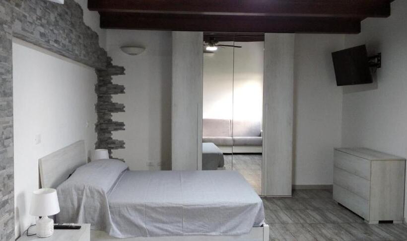 Четырехместный Номер Стандарт, B&b Leonida