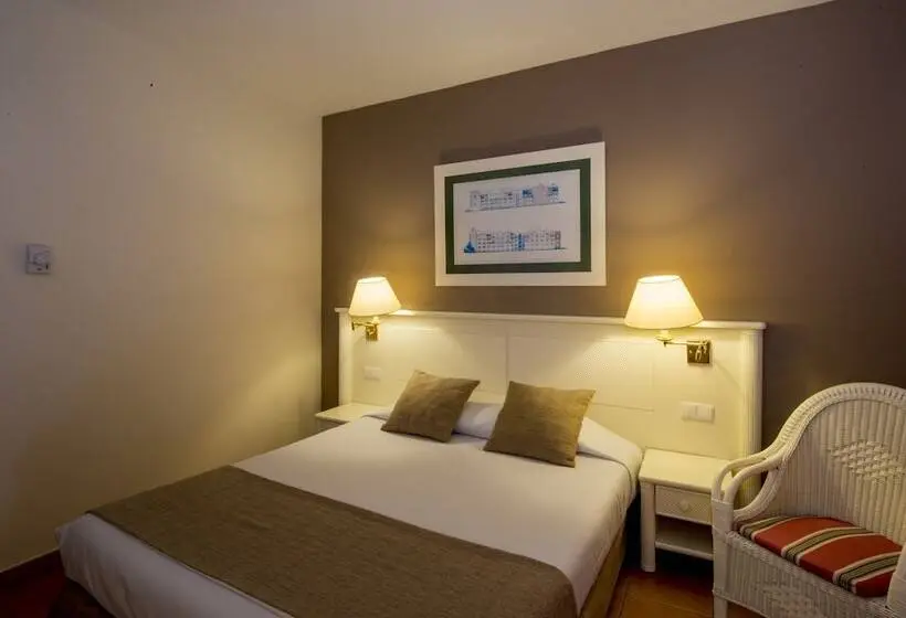 サイドシービュージュニアスイート, Bahia Principe Escape Tenerife - Adults Only