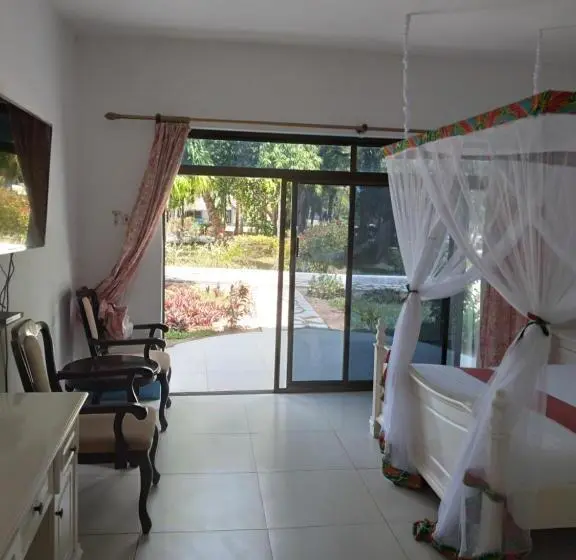 デラックスルーム, Coconut Tree Village Beach Resort