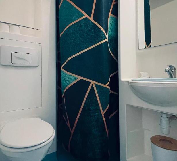 Номер Стандарт Индивидуальный, La Cascade