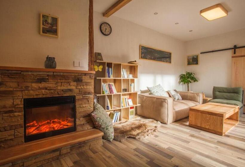 ویلای 3 خوابه, Eden Court