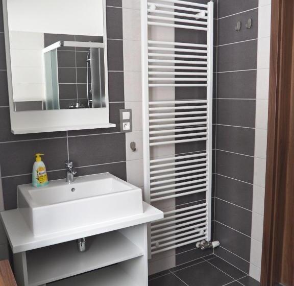 Люкс, Pension Anja