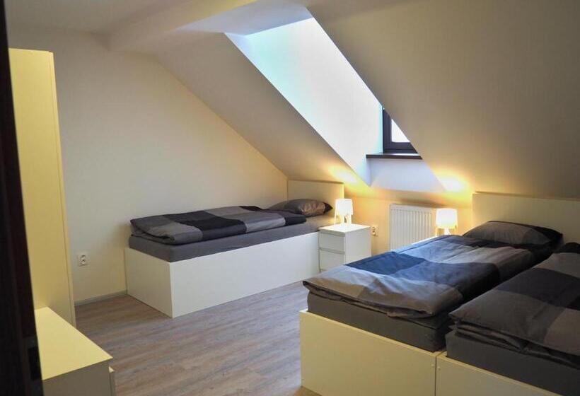 Люкс 2 Спальни, Pension Anja