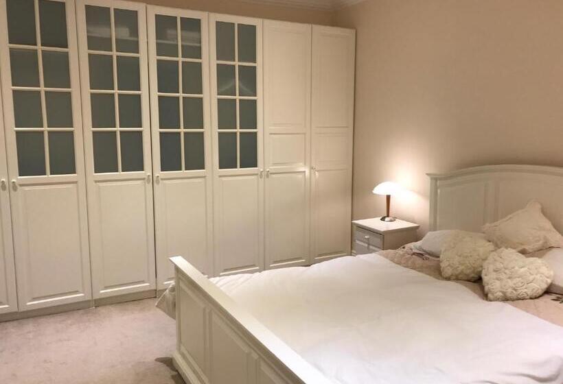 스탠다드 룸 킹사이즈 침대, The Old Rectory