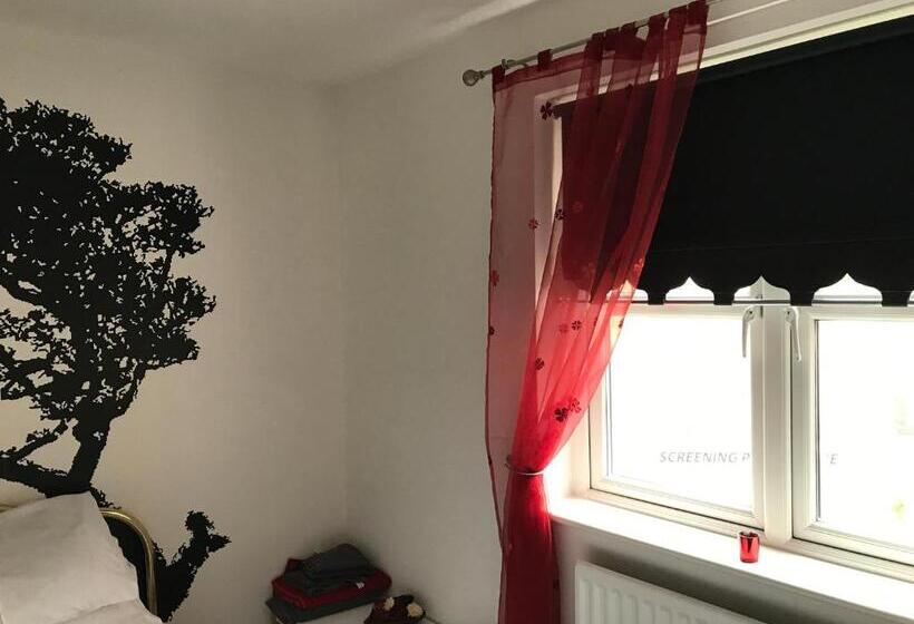 스탠다드 룸, The Old Rectory