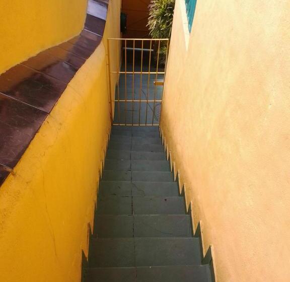 اتاق استاندارد, Hostel Mota