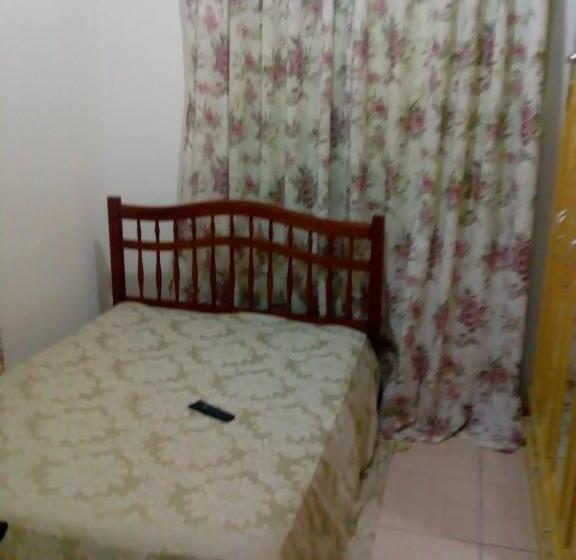 اتاق استاندارد, Hostel Mota