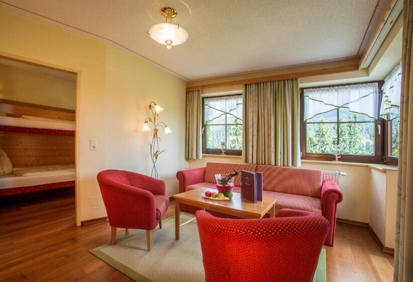 سوییت خانوادگی, Bliem S Familien