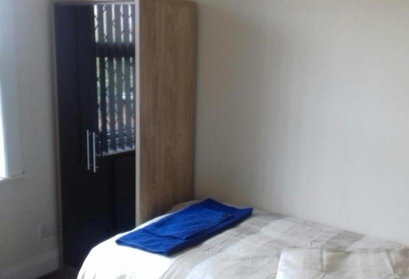 חדר אקונומי יחיד, The Victoria