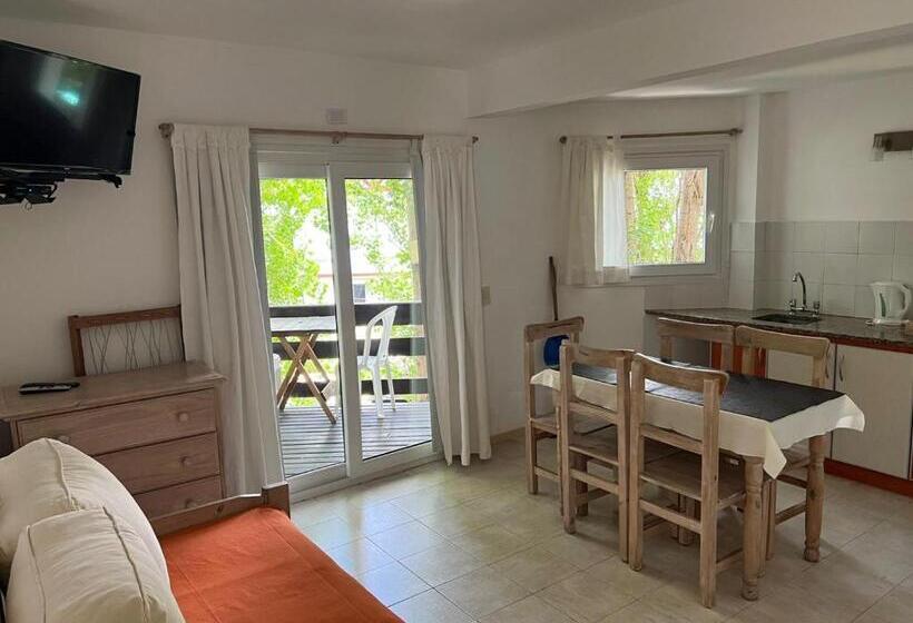 آپارتمان 1 خوابه, Los Aromos De Valeria