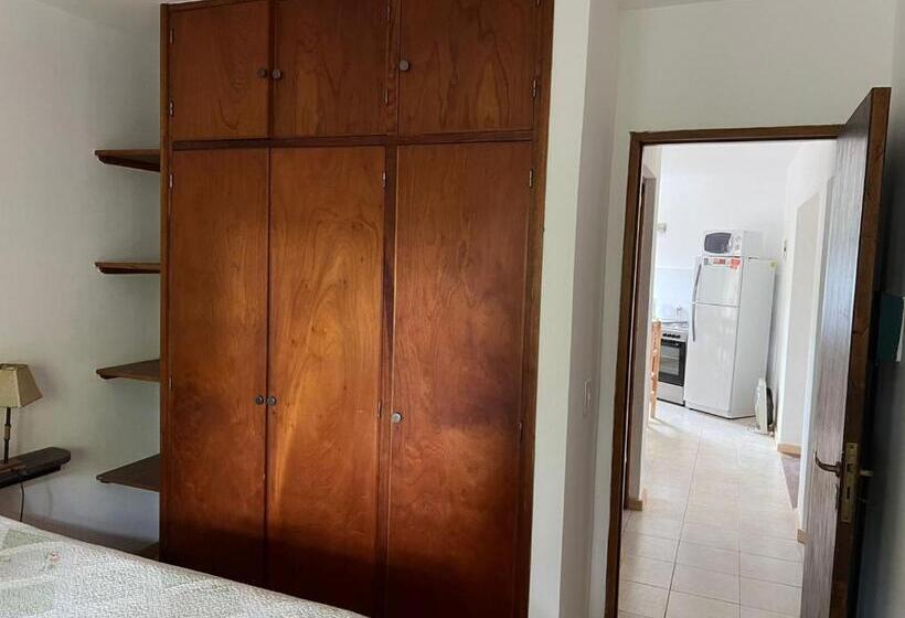 آپارتمان 1 خوابه همکف, Los Aromos De Valeria