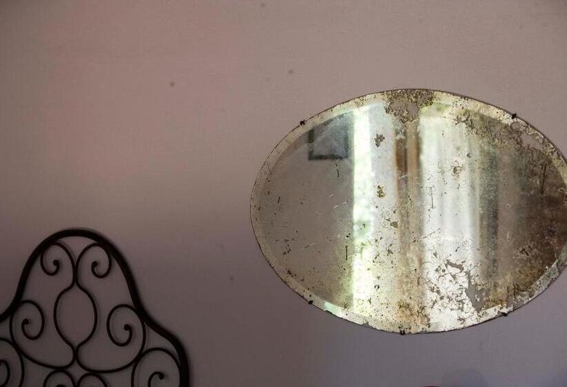 Трехместный Номер Superior, Fondo Cipollate