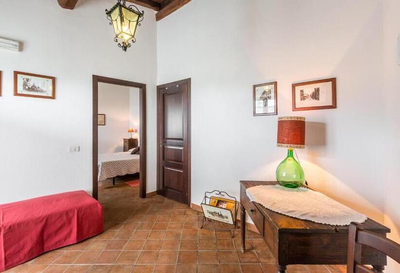 Номер Deluxe, Fondo Cipollate