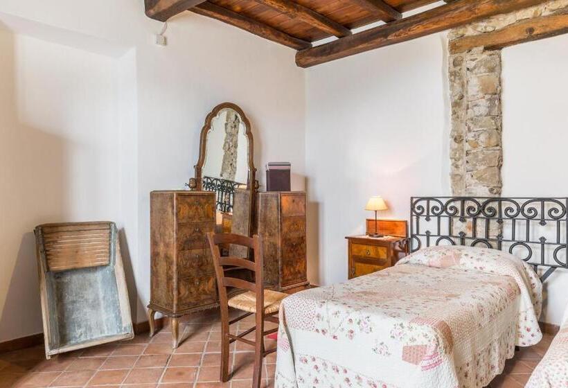 Семейный Номер, Fondo Cipollate