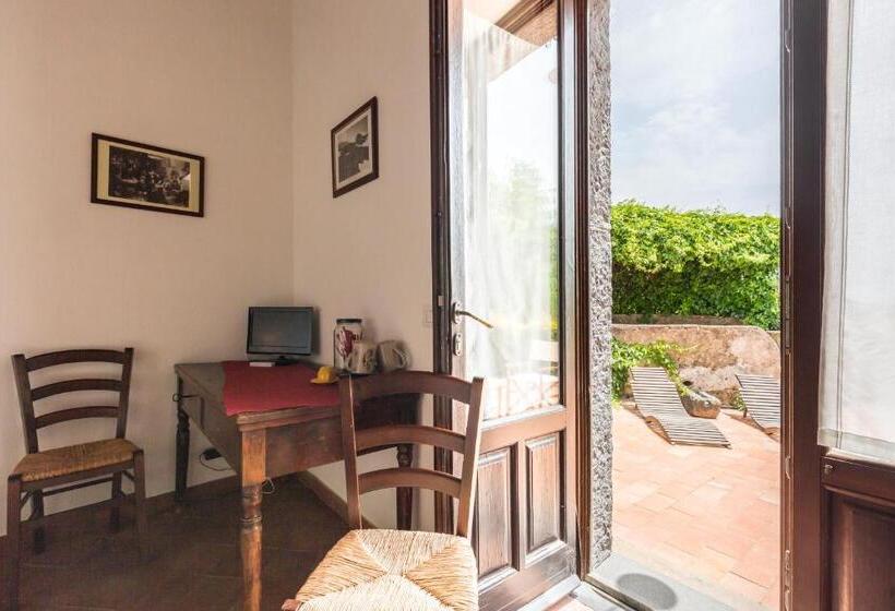 Семейный Номер, Fondo Cipollate