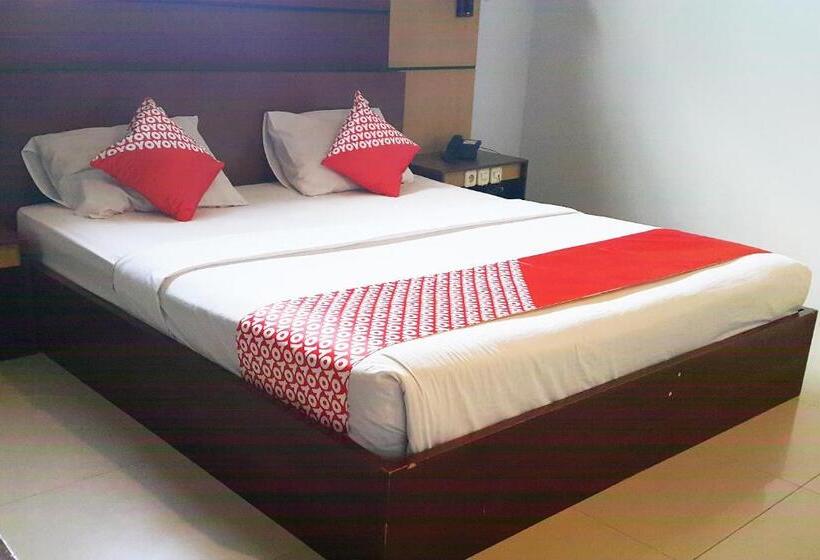 Номер Deluxe, Oyo 1088  Mega Sentosa