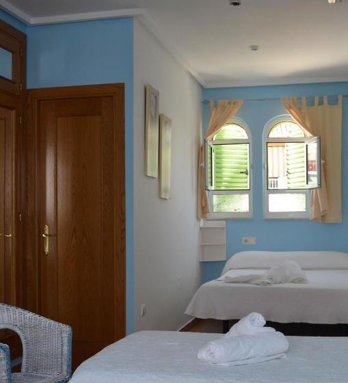 四人标准间, Hostal Doña Antonia