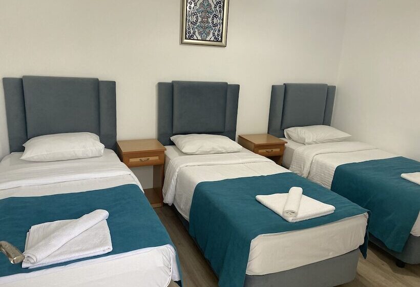 اتاق استاندارد سه نفره, Sunrise Aya