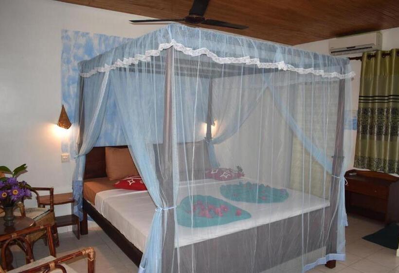 Номер Deluxe, Whitepearl Beach