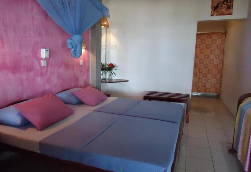 Номер Стандарт, Whitepearl Beach