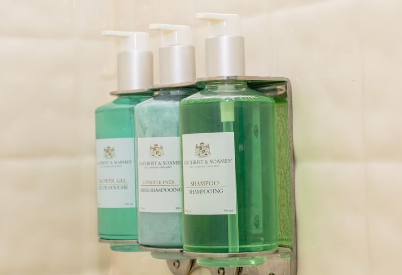 スタンダードルーム, Charlroy Motel