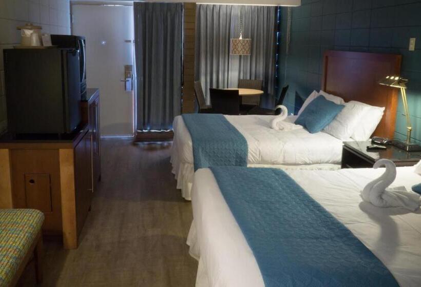 ファミリールーム, Charlroy Motel