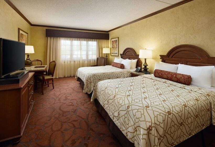 스탠다드 룸 더블 침대 2개, Chateau On The Lake Resort Spa And Convention Center