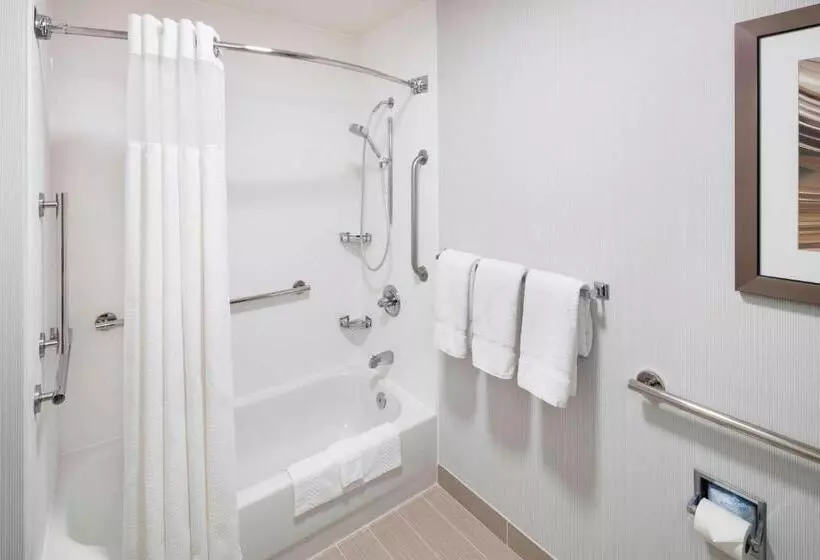 スタンダードルーム, Courtyard By Marriott Pensacola