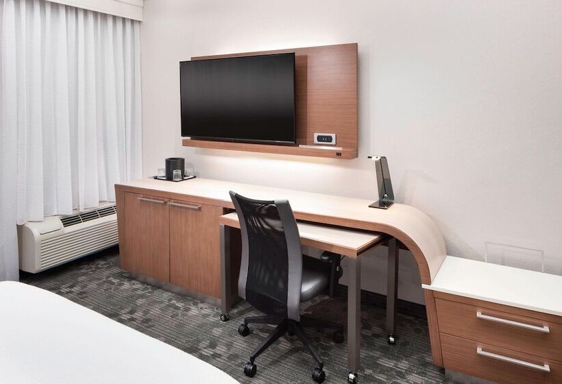 스탠다드 룸 더블 침대 2개, Courtyard By Marriott Pensacola