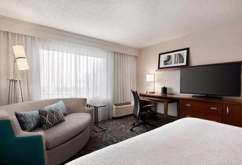 Standard-huone King-vuode, Courtyard By Marriott Tulsa Central