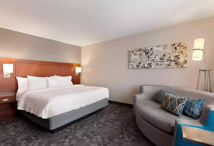 Standard-huone King-vuode, Courtyard By Marriott Tulsa Central