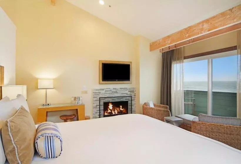 اتاق استاندارد با تخت بزرگ, Cypress Inn On Miramar Beach