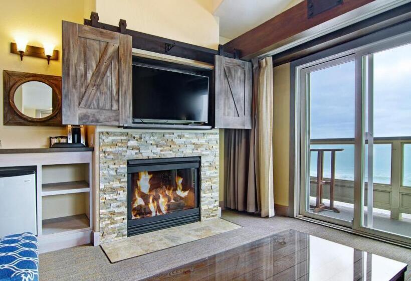 סוויטת אקזקיוטיב, עם מיטת קינג, Cypress Inn On Miramar Beach