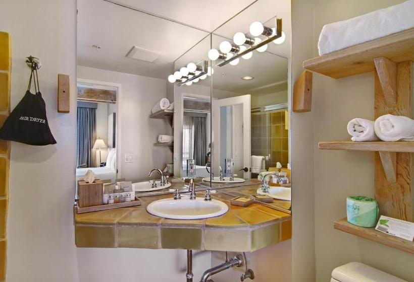 חדר סופריור, Cypress Inn On Miramar Beach