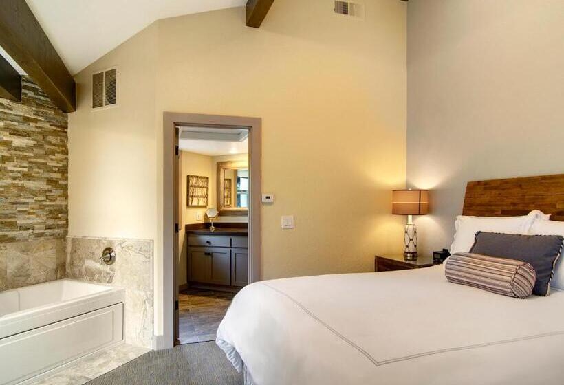 סוויטה עם נוף, Cypress Inn On Miramar Beach