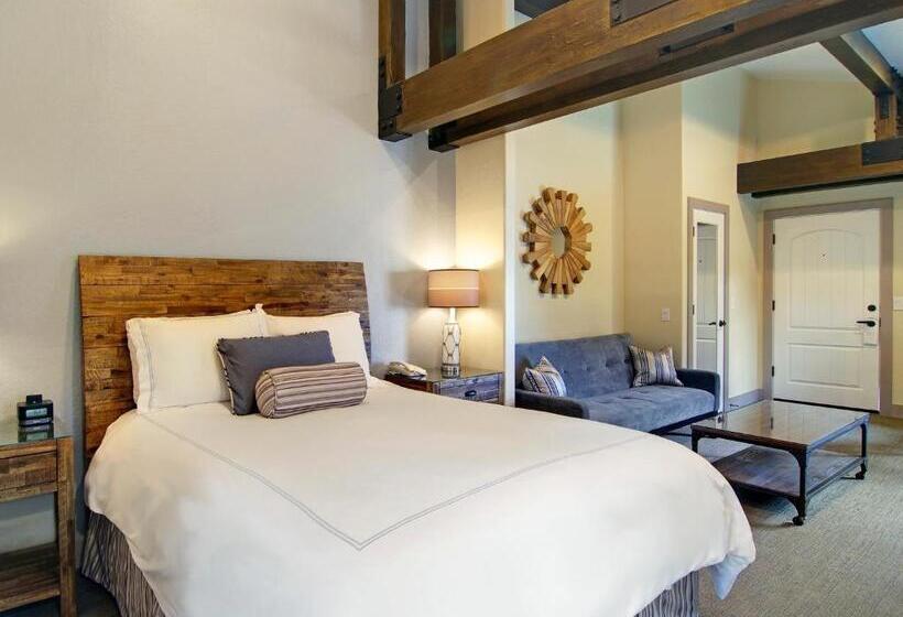 סוויטה עם ג'קוזי, Cypress Inn On Miramar Beach